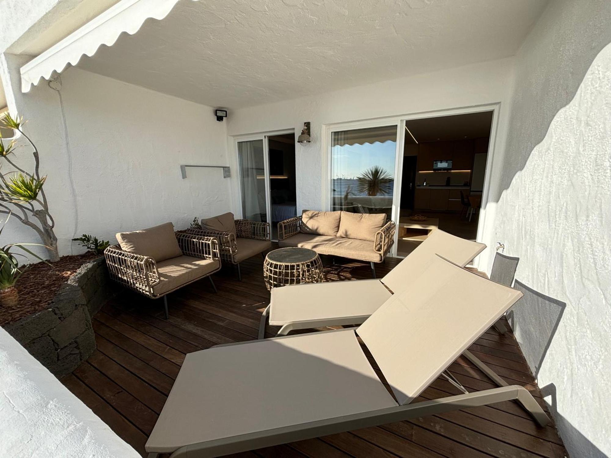 Costa Teguise Luxury First Line Apartment Екстер'єр фото