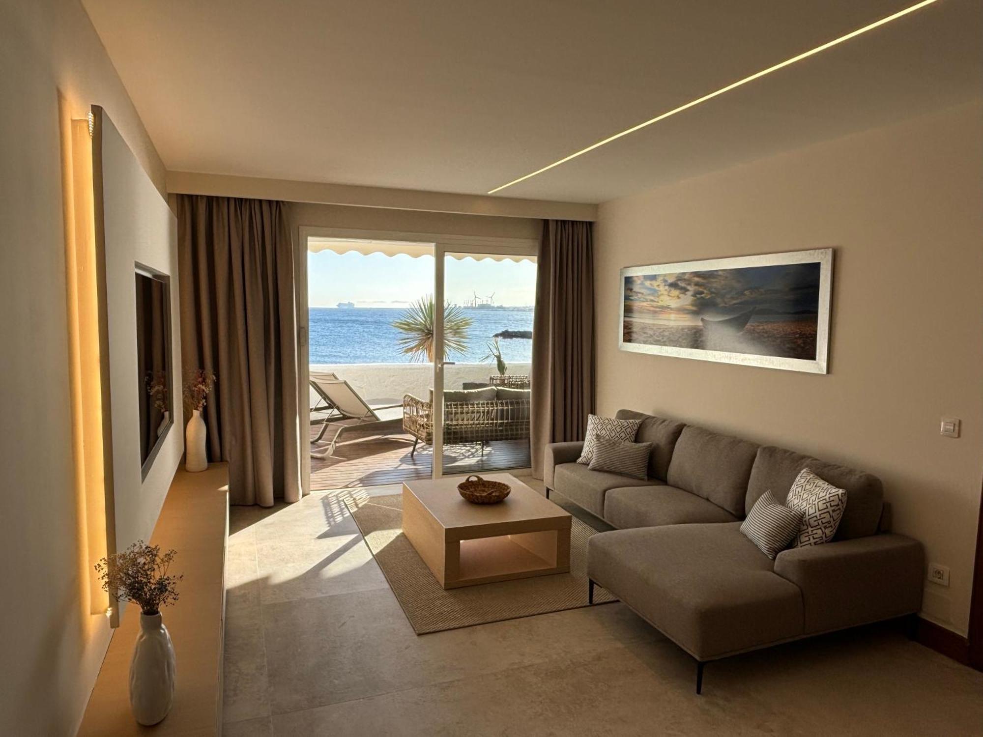 Costa Teguise Luxury First Line Apartment Екстер'єр фото
